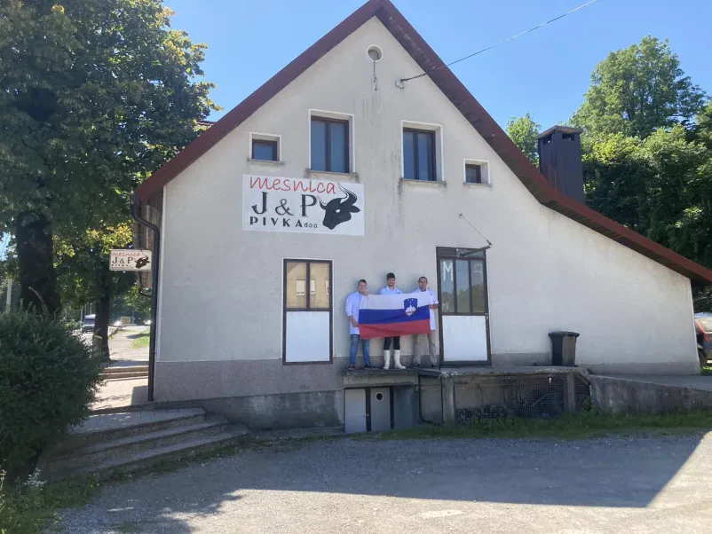 Mesnine in mesnica Pivka