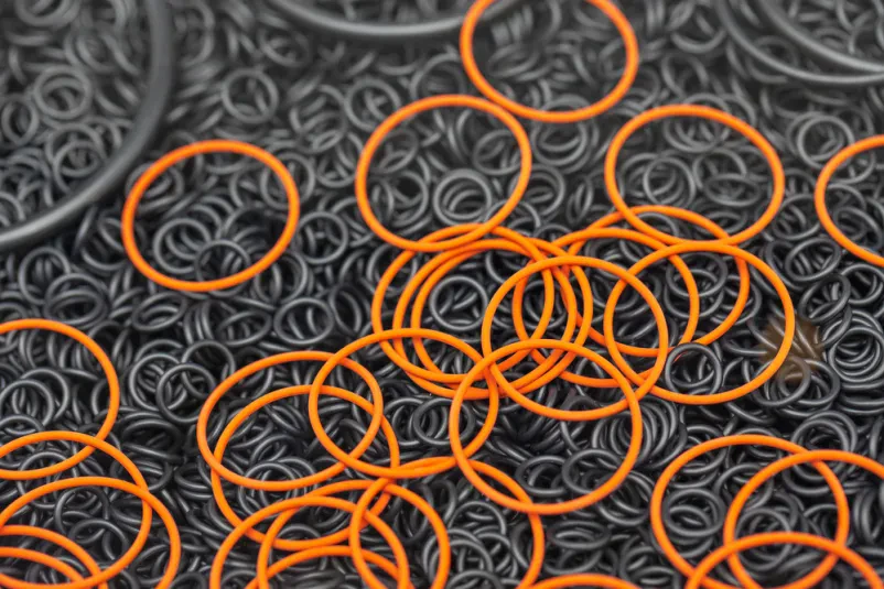 Tehnični izdelki iz gume in plastike Osrednja Slovenija