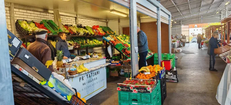 Prodajalna sadja in zelenjave Brežice, Posavje