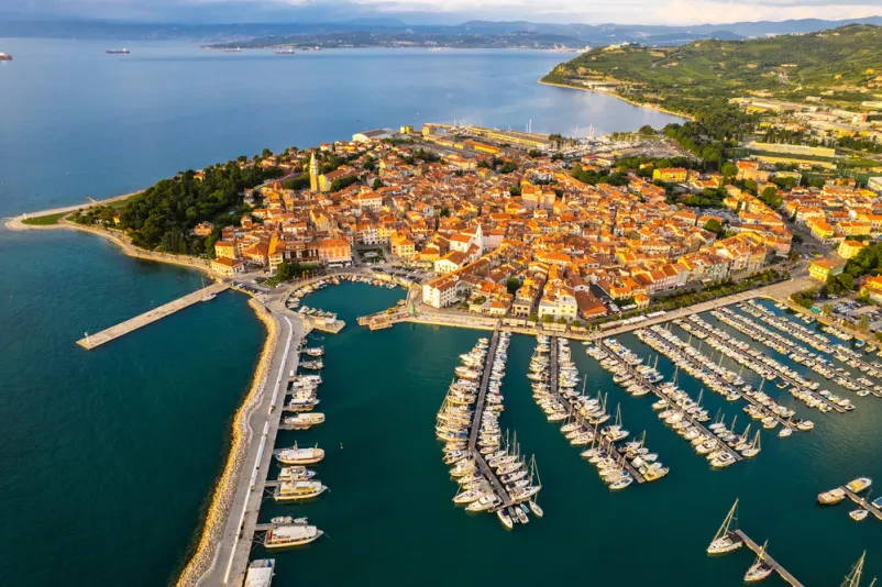 Ugoden apartma v Izoli