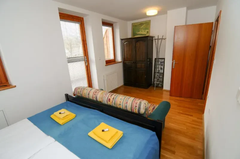 Ugoden družinski apartma v Bovcu