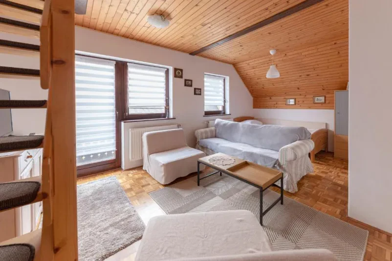 Apartma za družine in skupine v Stari Fužini
