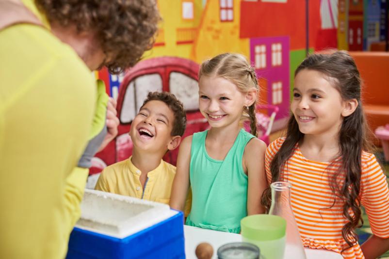 Otroške aktivnosti in program na poroki