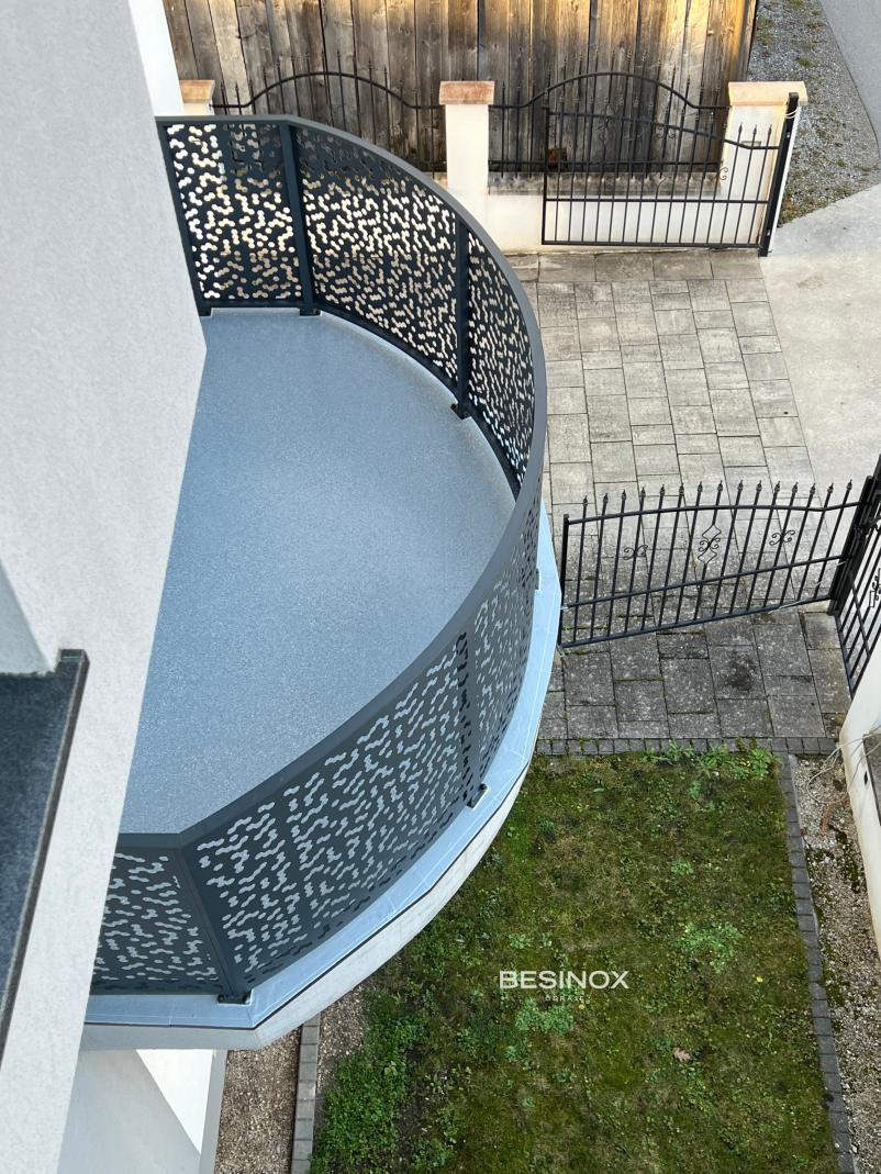 Vedno ugodna izdelava in montaža alu, perforiranih ograj Ljubljana