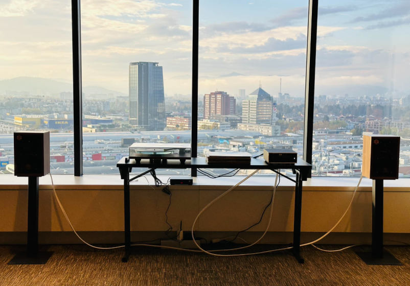 Projektiranje sistemov za avdio in video Slovenija