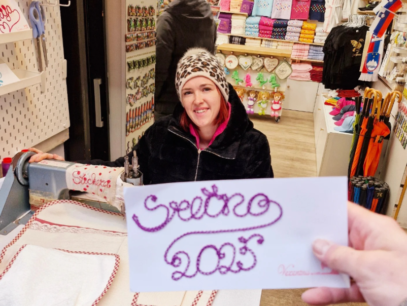 Vezenje na unikatnih darilih Ljubljana