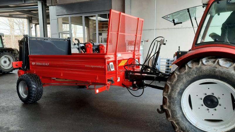 Prodaja traktorskih priključkov in rezervnih delov Ljubljana, Osrednja Slovenija