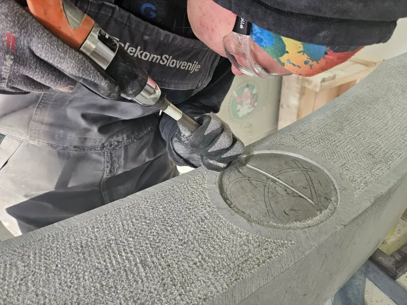 Visoka šola za oblikovanje materialov