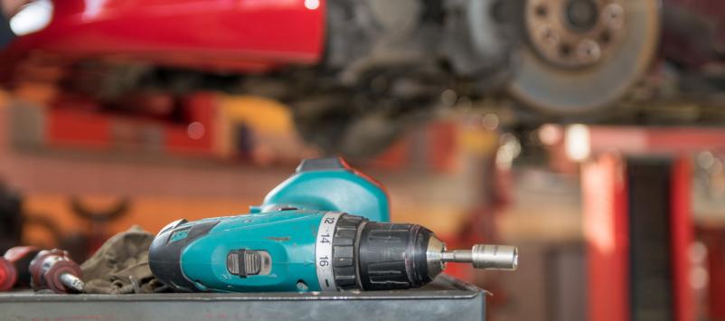 Menjava, montaža in centriranje pnevmatik Podčetrtek