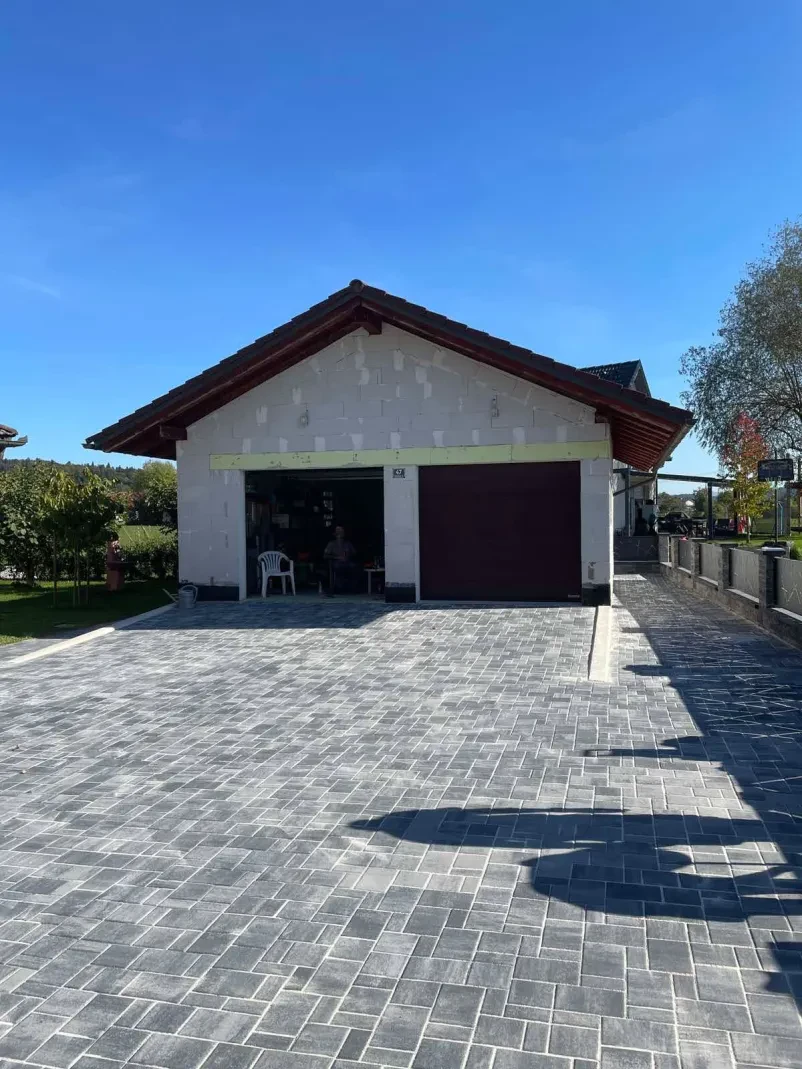 Adaptacija stanovanjskih objektov Litija, Osrednja Slovenija