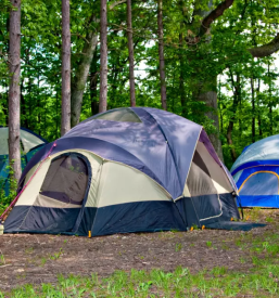 Campeggio auto camp per tende isola