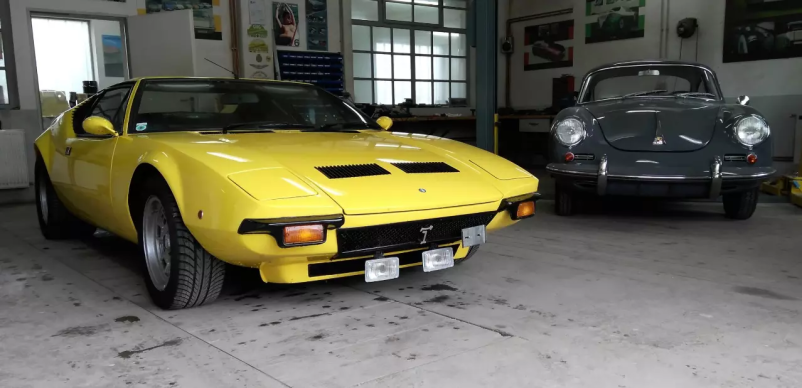 Car service for oldtimers