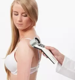 Celostna dermatoloska obdelava pacienta prekmurje