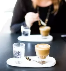Coffee to go skofljica