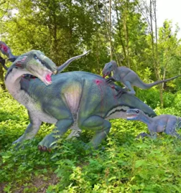 Dinozaver park slovenija