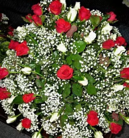 Dobra cvetlicarna slovenske konjice