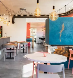 Dobre torte in kava Lavrica