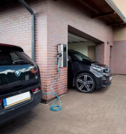 Domaca polnilnica za avto