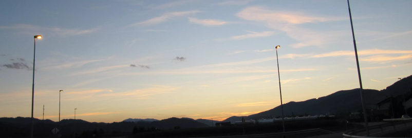 Na voljo smo vam za kakovostna elektromontažna dela nestanovanjskih objektov v Sloveniji