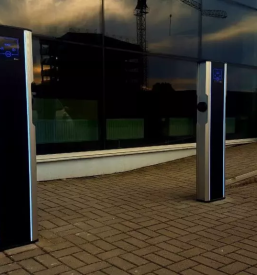 Gradnja polnilnih postaj za elektricna vozila slovenija