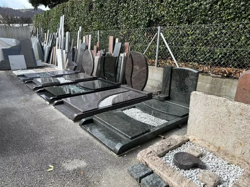 Nagrobni spomeniki Posavje, Slovenija