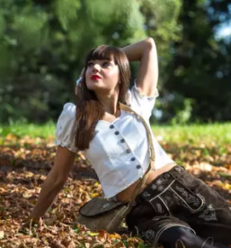 Izdelava avstrijske narodne nose slovenija