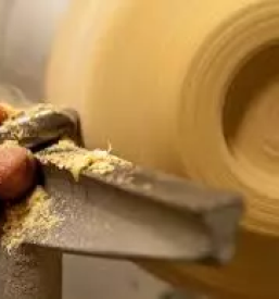 Kvalitetna izdelava delov za pohištvo v Sloveniji