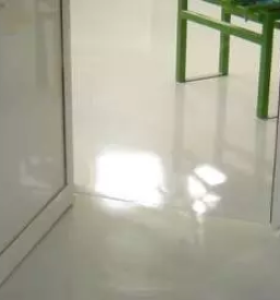 Kvalitetna izdelava epoksi tlakov