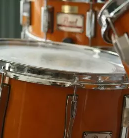 Izdelava glasbil slovenija