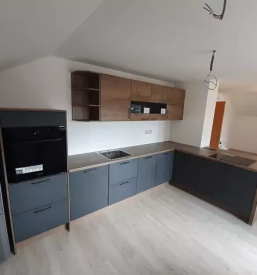 Moderne kotne kuhinje