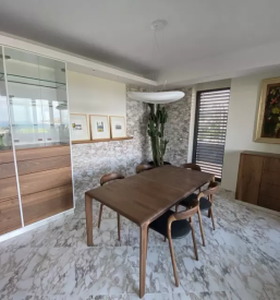 Izdelava masivnega pohistva primorska