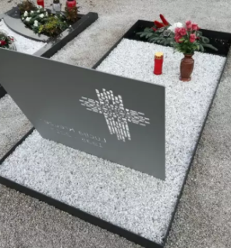 Izdelava nagrobnih spomenikov iz kamna Goriška