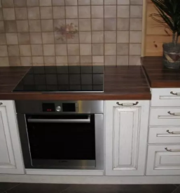 Kvalitetna izdelava notranje opreme po meri Slovenija