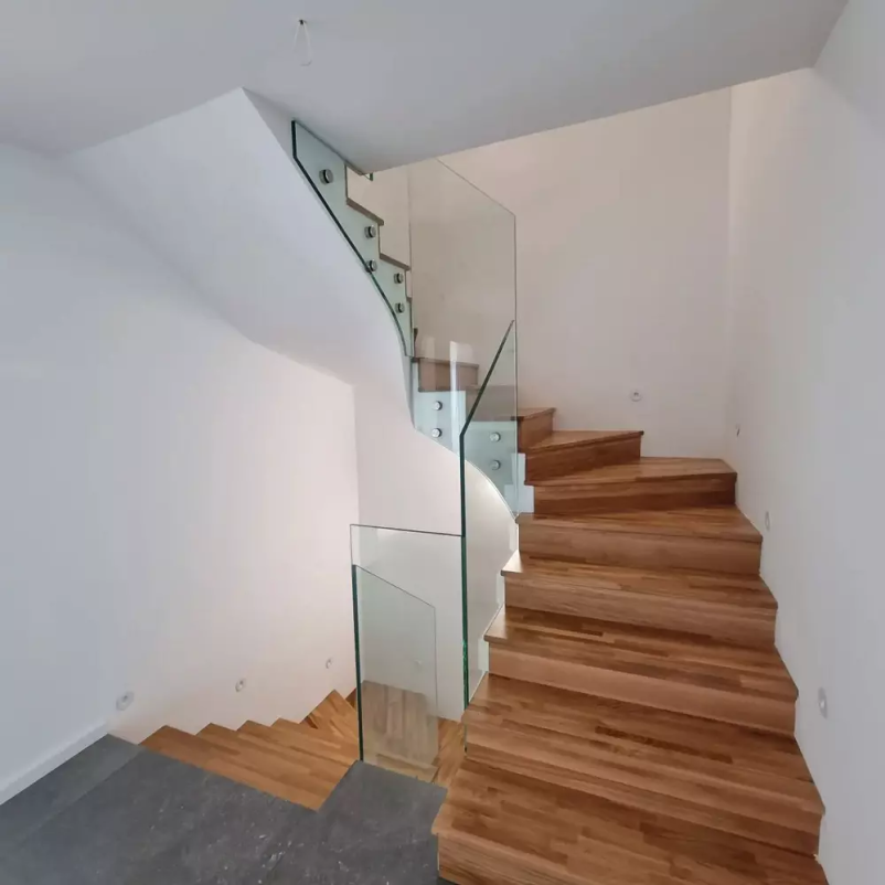 kopalniška oprema iz stekla