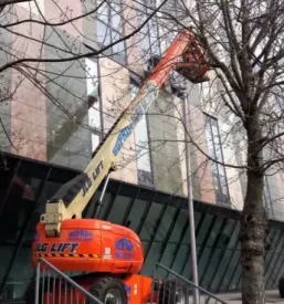 Izposoja dvižnih košar Ljubljana