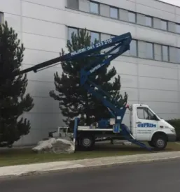 Izposoja dvižnih košar in ploščadi v Ljubljani