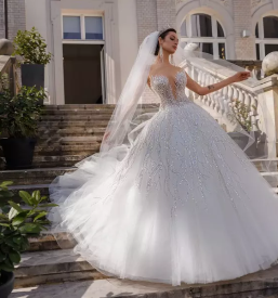 Izposoja oblek Maribor