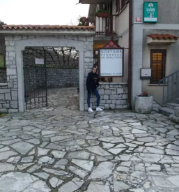 Okusne jedi po narocilu in ribje jedi Sežana