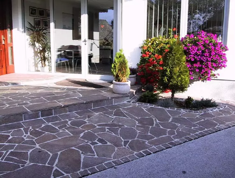 Kamniti tlaki Slovenija