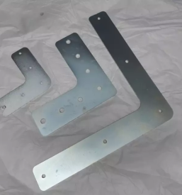 Kovinski deli za krovce in kleparje v sloveniji - prilagojeno naročniku