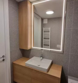 Kvalitetna led ogledala ljubljana