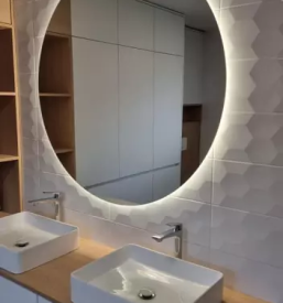 Kvalitetna led ogledala ljubljana