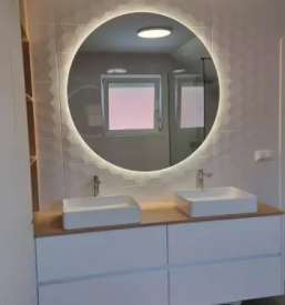 Kvalitetna led ogledala ljubljana