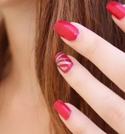 Urejanje nohtov Ljubljana