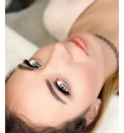 Kvalitetno podaljsevanje trepalnic slovenija