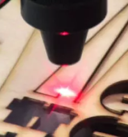 Lasersko graviranje na les ljubljana