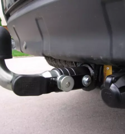 Montaza vlecnih kljuk slovenija