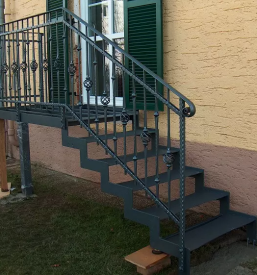 Nadstreski in konstrukcije maribor