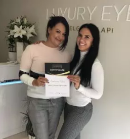 Najboljsi tecaj podaljsevanja trepalnic slovenija