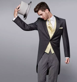 Nakup in izposoja moskih porocnih oblek ljubljana